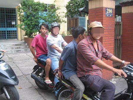 Chấn động khi băng trộm xe SH đâm 5 hiệp sĩ TP.HCM thương vong